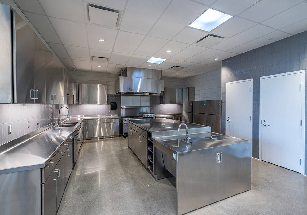 Commercial Kitchen - Builder Construction